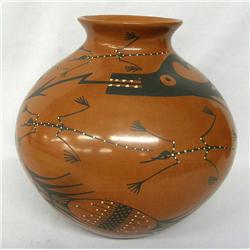 Mata Ortiz Serpent and Lizard Pot by Lucy Bugarini