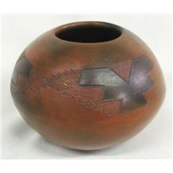 Native American Navajo Pottery