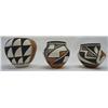 Image 1 : 3 Native American Acoma Small Pottery Pieces