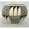 Image 1 : Native American Acoma Pot by S.T. Patricio