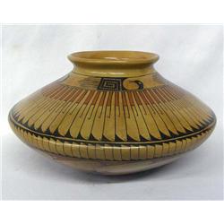 Mata Ortiz Polychrome Pot by Elfida Tena