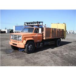 * 1987 GMC Sierra S/A Flatbed Truck