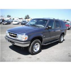 1998 Ford Explorer XLT 4x4 SUV