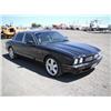 Image 2 : 1999 Jaguar XJR Sedan