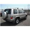 Image 4 : 2000 Isuzu Trooper SUV