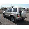 Image 5 : 2000 Isuzu Trooper SUV