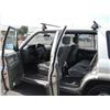 Image 6 : 2000 Isuzu Trooper SUV