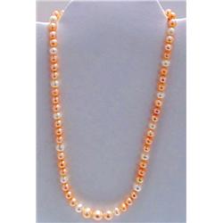 16" Graduated Peach Pearl Necklace