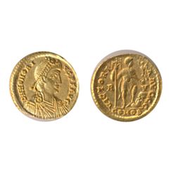 HONORIUS. AD 393-427. Gold Solidus (4.39 g.) Ravenna. Obv: Bust, right. RIC-1323. Good Very Fine.