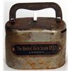 Image 1 : THE BERKEL AUTO SCALE CO LD, LONDON. An oval satchel bank. Coin slot at right, banknote hole right. 