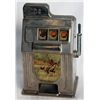 Image 1 : ONE ARM BANDIT BANK. Ten cents slot machine shape. Coin slot in top. 7cm x 9cm x 14cm. Maker-Rexco, 