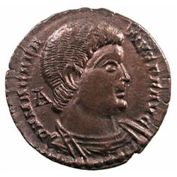 ROMAN EMPIRE: Magnentius, 350-353 AD, AE 1/2 centenionalis (5.94g), Treveri (Trier)