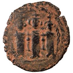 ARAB-BYZANTINE: Three Standing Figures, ca. 685-690, AE fals (2.83g), Tabariya