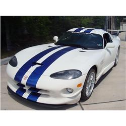 Beauty & The Beast~1998 Dodge GTS-R Viper with 1,104 ORIGINAL MILES