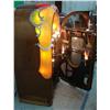 Image 18 : Original Wurlitzer Model 850 Jukebox Proud as a Peacock