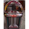 Image 4 : Original Breathtaking B-17 Wurlitzer Jukebox Model 1100