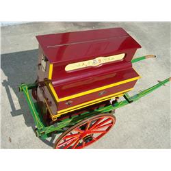 Classic Vicente Llinares Faventia Organ Music Box