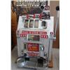 Image 1 : 1940's Pace Eight 8 $1 Dollar STAR BELL Cassio Slot Machine