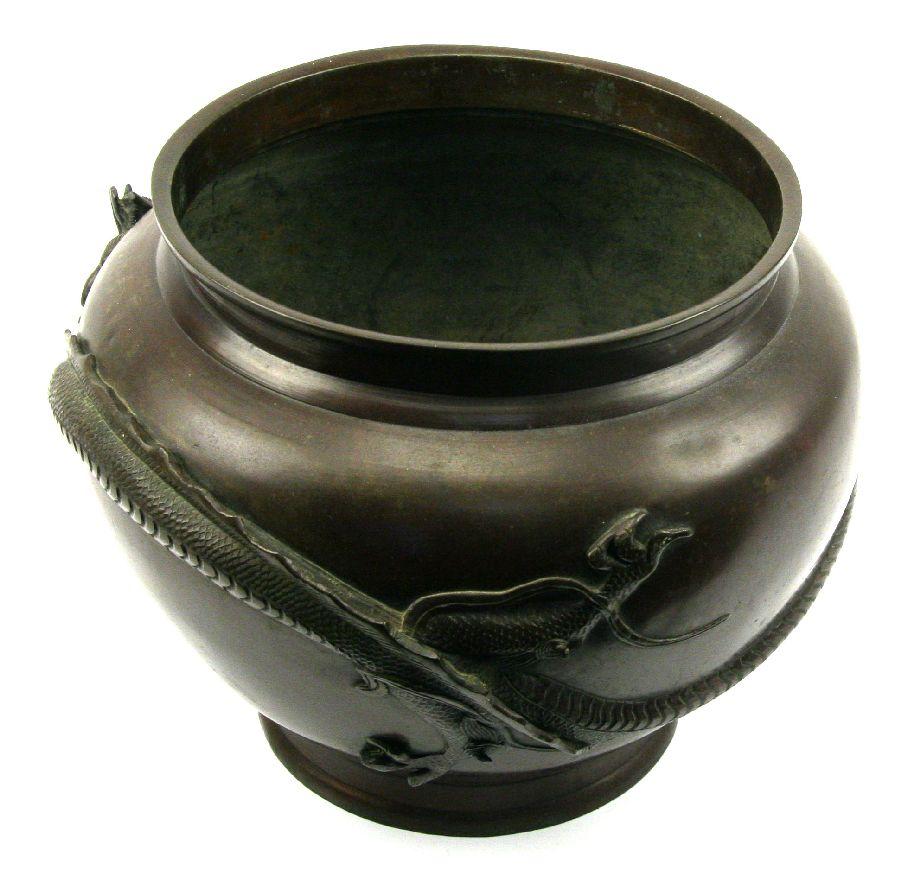 LARGE ANTIQUE BRONZE JAPANESE DRAGON PLANT POT