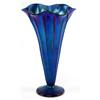 Image 3 : LUNDBERG STUDIOS R-21 FLUTED TRUMPET VASE