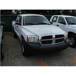 2007 DODGE DAKOTA  QUAD CAB