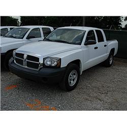 2005 DODGE DAKOTA  QUAD CAB