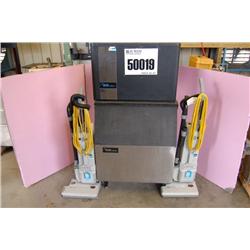 VACUUMS, ICE MACHINE
