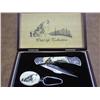 Image 1 : WOLF KNIFE AND KEYCHAIN IN WOODEN BOX
