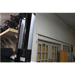 SEVILLE OCSILATING FAN