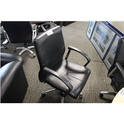 BLACK LEATHER KNEE TILT EXECUTIVE CHAIR