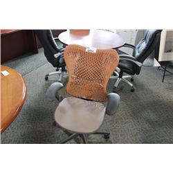 HERMAN MILLER MIRRA ERGONOMIC MESH BACK CHAIR