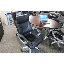 BLACK LEATHER HIGHBACK EXECUTIVE CHAIR