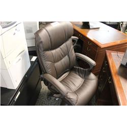 DARK BROWN LEATHER HIGHBACK EXECUTIVE CHAIR