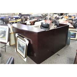 DARK MAHOGANY GALLERY RECEPTION STATION