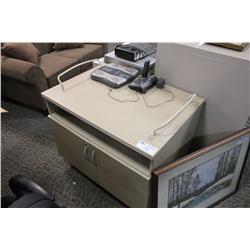 MOBILE MACHINE STAND