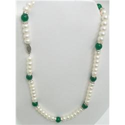 18" Pearl, Roundell and Green Bead Necklace
