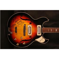 Led Zeppelin autographed vintage arch top guitar signed by original members  Robert Plant, best wish