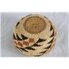 Image 4 : Early 19th c Hupa 7.5" diam  basket