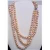 Image 1 : 16" Tri-Color Triple Strand Pearl Necklace