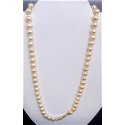 18" Pale Peach Pearl Necklace