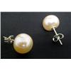 Image 2 : Pale Peach Pearl Earring Set