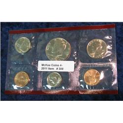 308. 1990 Denver U.S. Mint Set in original cellophane.