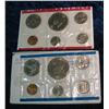 Image 2 : 317. 1975 U.S. Mint Set. Original as issued.
