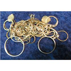 523. Group of used chains and coin bezels.