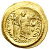 Image 2 : Justinian I, 527-565. Gold Solidus (4.42 g) minted at Constantinople. AEF
