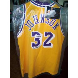 Earvin MAGIC Johnson Signed LA LAKERS Uniform, shorts unsigned Lot Includes photograph