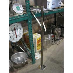 FLOOR MOUNTED PRODUCE SCALE STAND