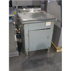 BELSHAW MOD: 624 24"X24" DONUT FRYER
