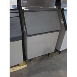 SCOTSMAN MOD: HTB555 ICE BIN