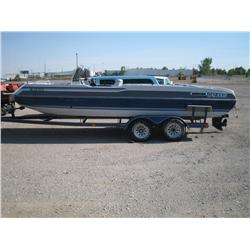 1992 GALAXIE 22' SKI / FISH DECKBOAT
